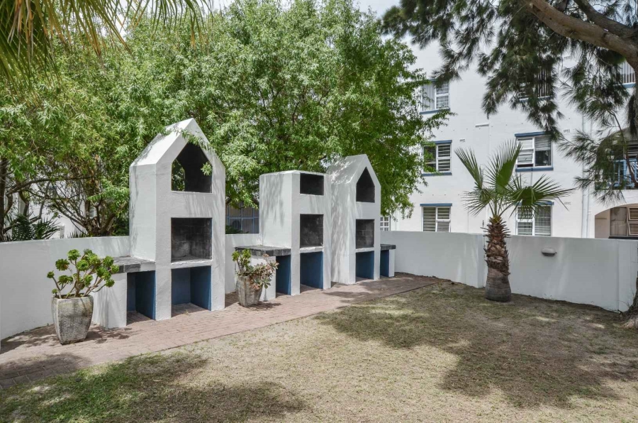 To Let 2 Bedroom Property for Rent in West Beach Western Cape